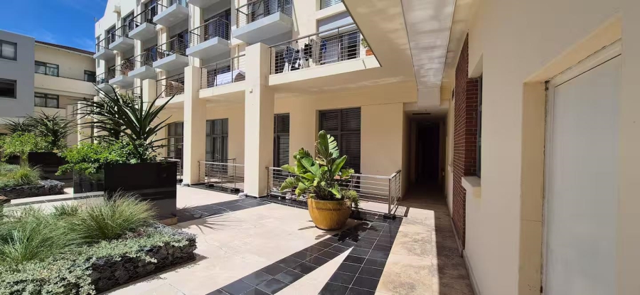 To Let 2 Bedroom Property for Rent in Muizenberg Western Cape